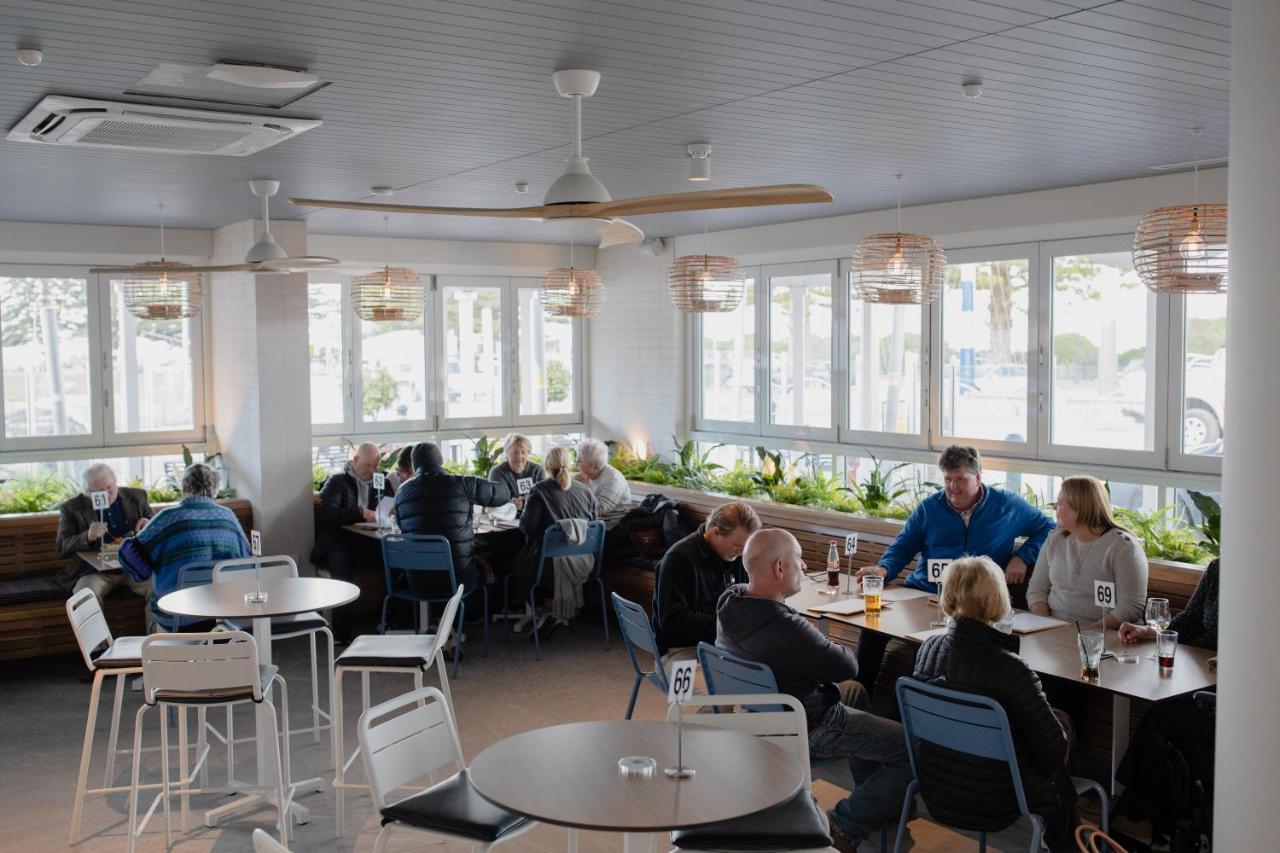 Nightcap At Hotel Victor Victor Harbor Exterior photo