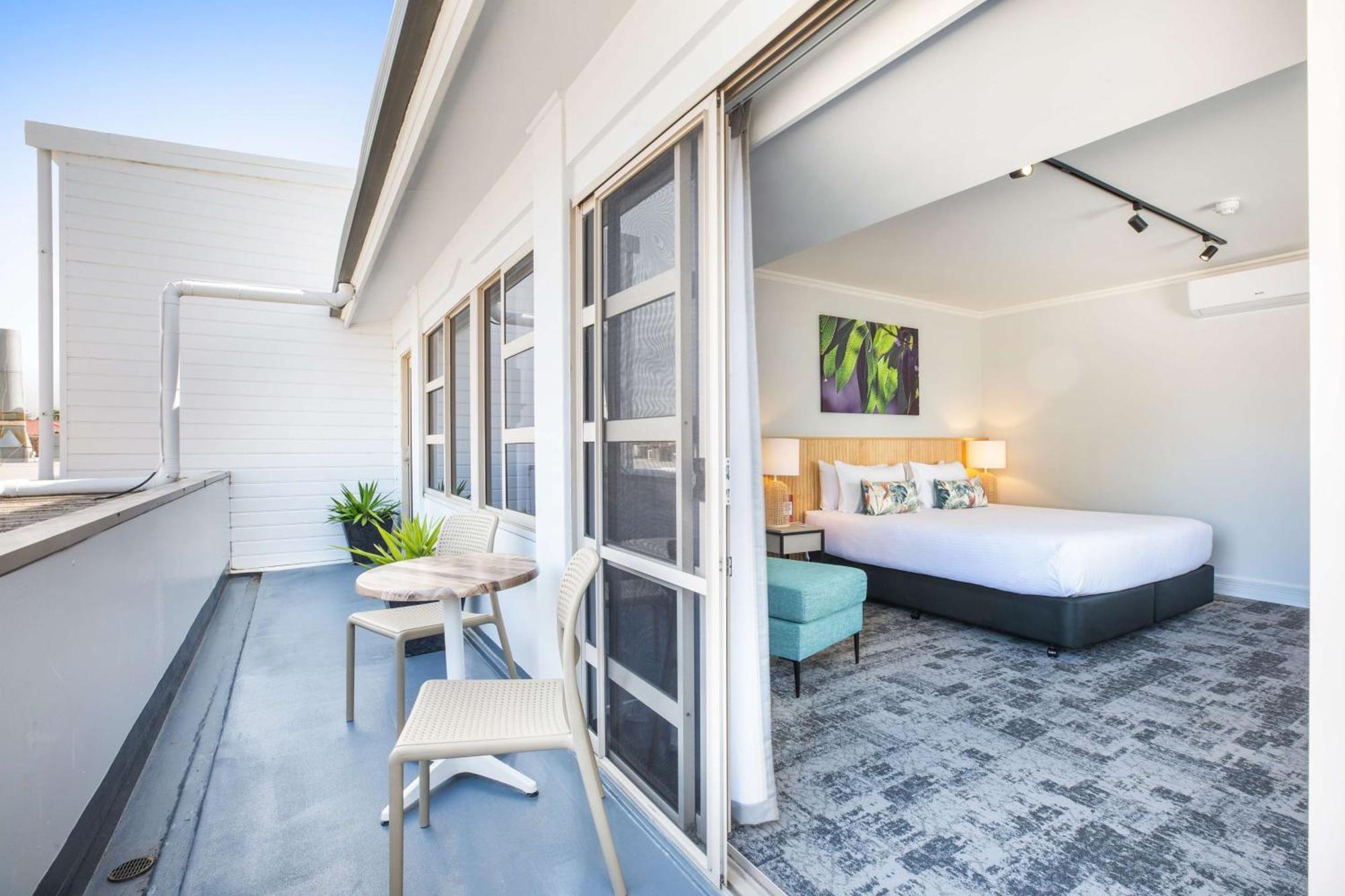 Nightcap At Hotel Victor Victor Harbor Exterior photo